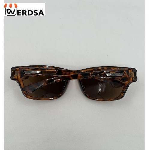 عینک آفتابی اسپرت با لنز قهوه‌ای UV400 با جایزه یک میلیونی 1570