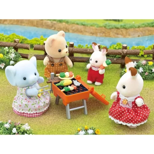 اسباب بازی سیلوانیان فامیلیز Sylvanian Families مدل Pony Hairdresser Playset with Figure کد 5644