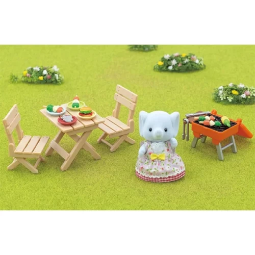 اسباب بازی سیلوانیان فامیلیز Sylvanian Families مدل Pony Hairdresser Playset with Figure کد 5644