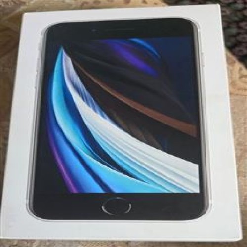 فروش آیفون se2020 128gb