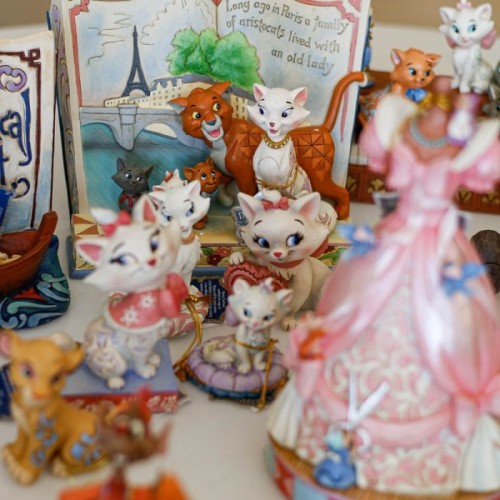 فیگور دیزنی سیندرلا سوزی Cinderellas Kind Helper Suzy On A Spool کد 4039085
