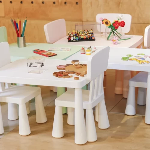صندلی کودک مدل ماموت MAMMUT رنگ سفید کد 3551