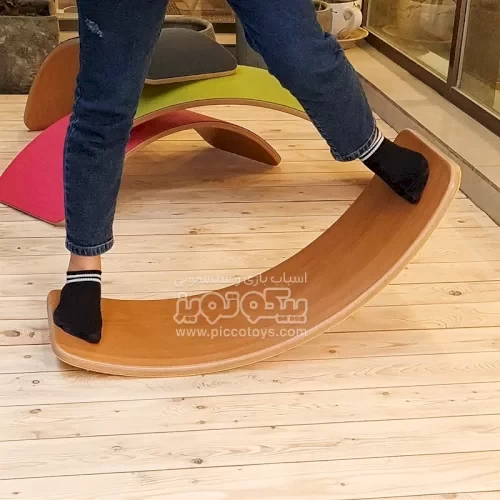تخته تعادلی چوبی سایز بزرگ با زیره زرد curvy کد P/5555/ZA