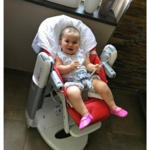صندلی غذا peg perego مدل tatamia latte