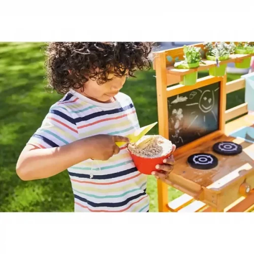 آشپزخانه چوبی و میز باغبانی کودک کد 374088