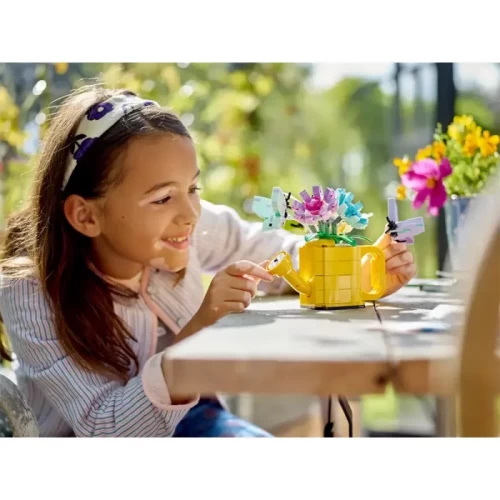 لگو کریتور 420 قطعه 3 در 1 مدل Flowers in Watering Can کد 31149