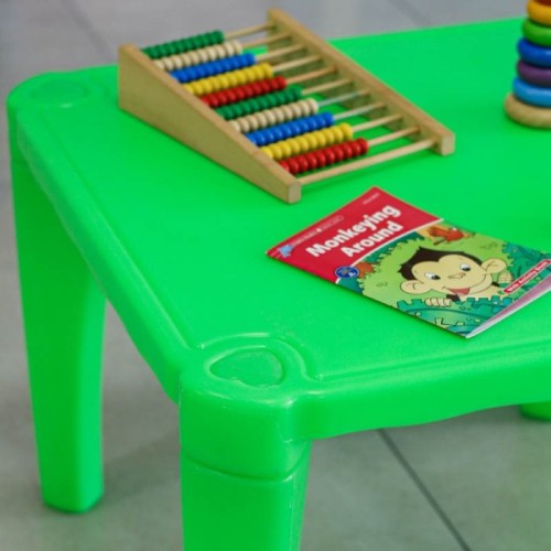 میز کودک مهر رنگ سبز مدل P/7006/SA