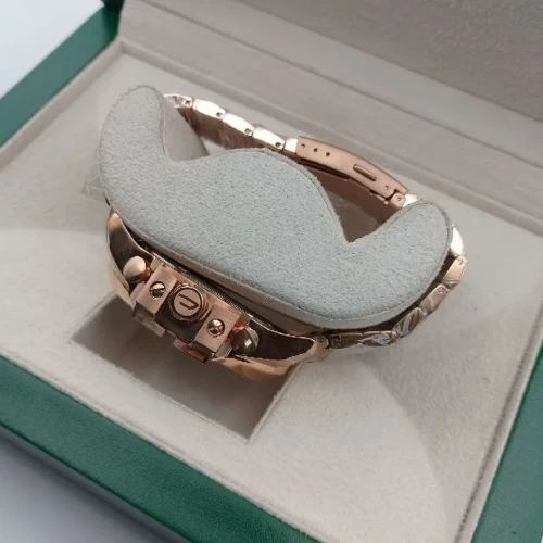 ساعت دیزل رزگلد صفحه مشکی - Image 2