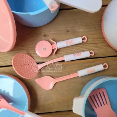 قابلمه و ظروف آشپزخانه