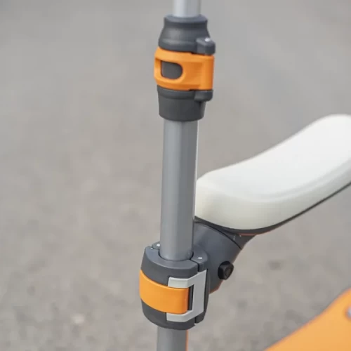 اسکوتر کودک تاشو نشیمن دار رنگ مشکی کد P/ZG612/A
