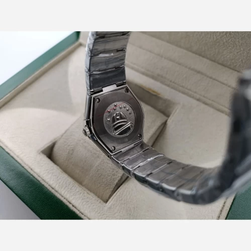 ساعت امگا کانسلیشن استیل صفحه فیروزه ای دورنگین زنانه - Image 3