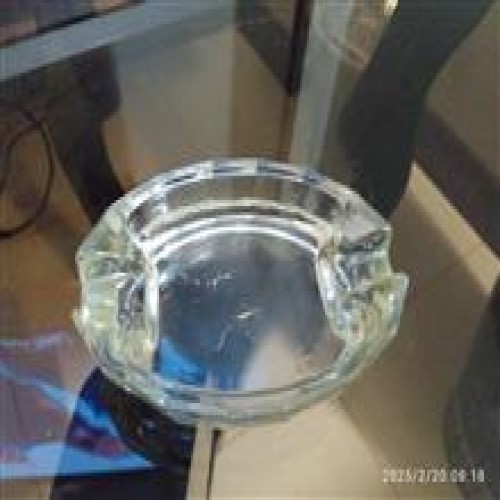 فروش زیر سیگاری قاجاری روسی باحک داس وچکش در ته ظرف