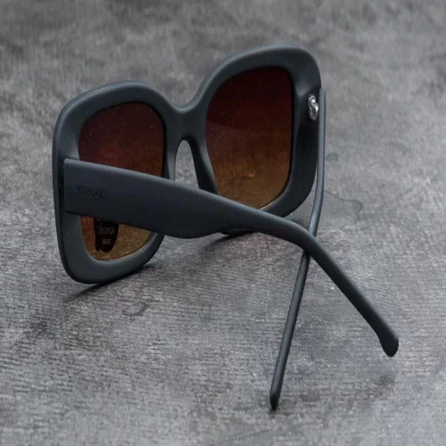 عینک آفتابی کومونو مدل Komono Marco Black Rubber - Image 4