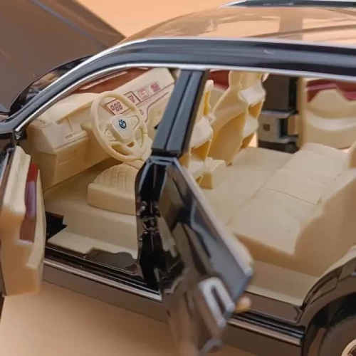 ماکت ماشین دودزا بی ام و BMW X7 کد CZ115AD