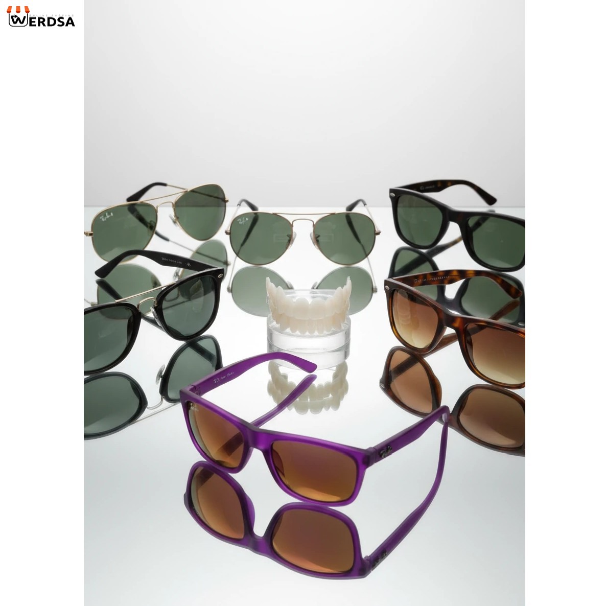 لمینت متحرک دندان دو فک بخر و یه عینک دودی حرفه ایی هدیه ببر
