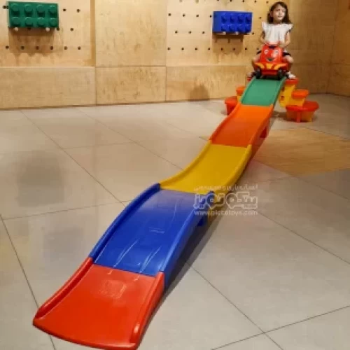 سطح شيبدار کودک