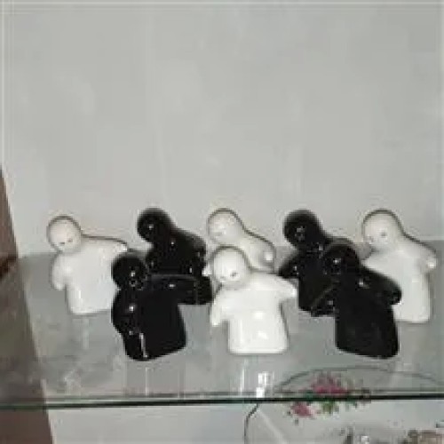 فروش نمکدانهای ادمکی سیاه وسفید کاری فاخر