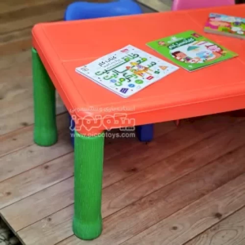 میز کودک مستطیل استار