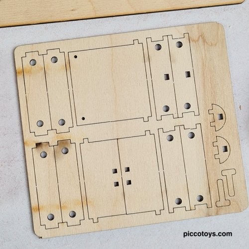 اسباب بازی خانه سازی