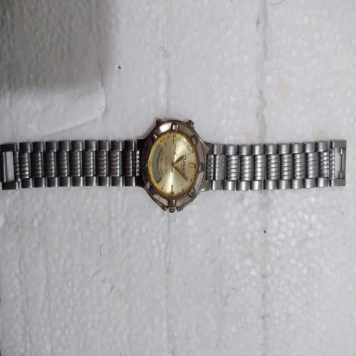 فروش ساعت مچی تست نشده