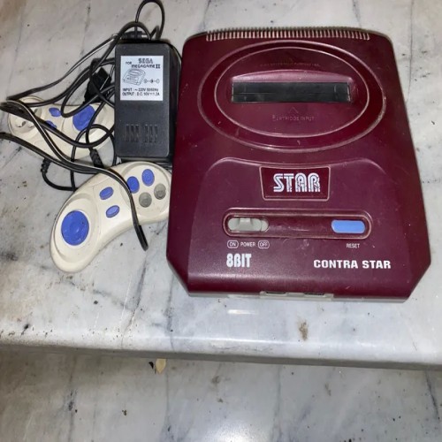 فروش دستگاه گیم سگا با دو دسته و آداپتور