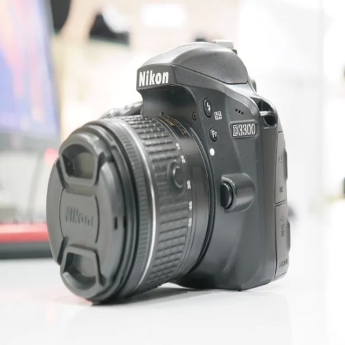 فروش نیکون D3300 با لنز 55mm، عالی و تمیز