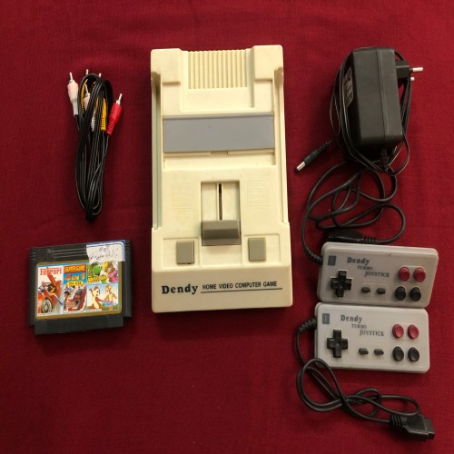 فروش میکرو دندی Dendy کامل بدون اداپتور - سالم و تست شده