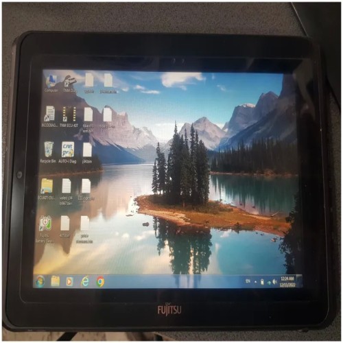 فروش تبلت ویندوزی فوجیتسو ژاپن Q550 با امکانات کامل