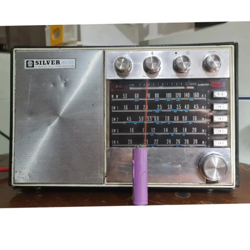 فروش رادیو سیلور فوق کلکسیونی سالم