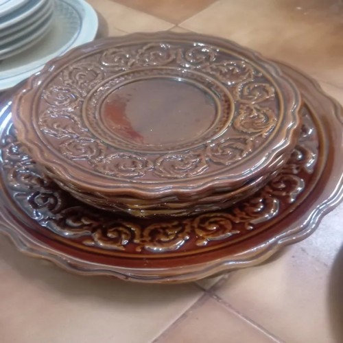 فروش سه دست بشقاب و سینی قدیمی زمان پهلوی