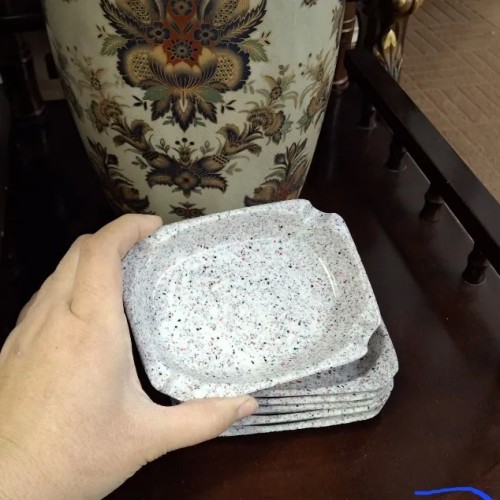 فروش زیرسیگاری 6 عددی قدیمی