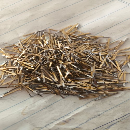 17 کیلو ضایعات سوکت و پین مادربرد