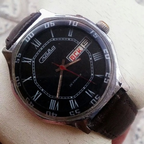 خرید روسی کوکی قاب درشت با طراحی زیبا و منحصر به فرد