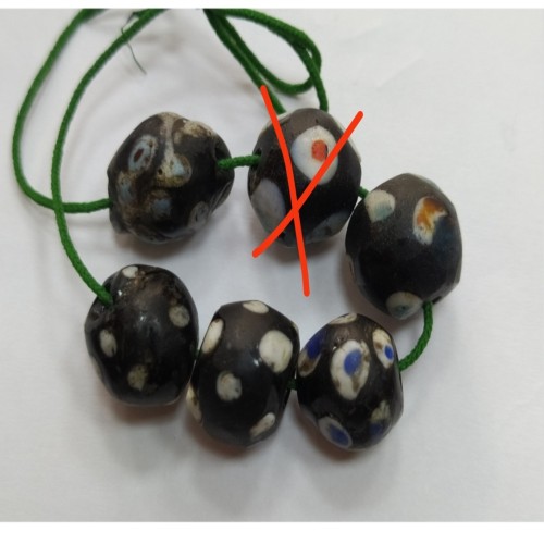 فروش مهره های چشم نظر قدیمی کمیاب ( 5 عدد باهم)