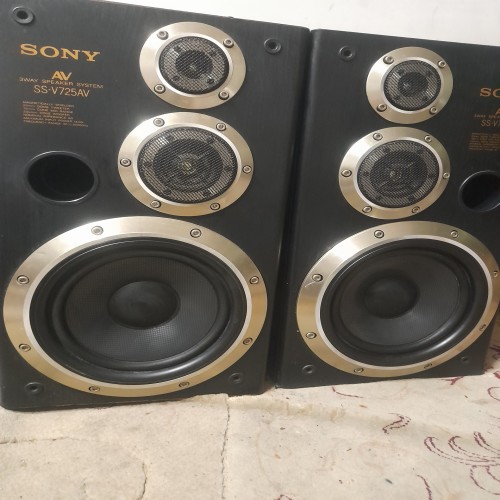 فروش باند سونی ال بی تی 725 با کیفیت عالی