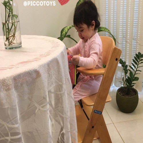 صندلی غذای چوبی کودک پیکولو، راحت و مقاوم