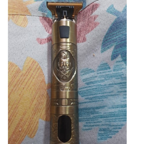 فروش ماشین اصلاح سر و صورت اورجینال شارژی با صفحه دیجیتال