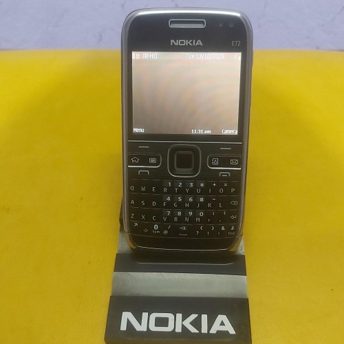 فروش نوکیالاکچری NOKIA E72 فابریک سالم و کارکرده