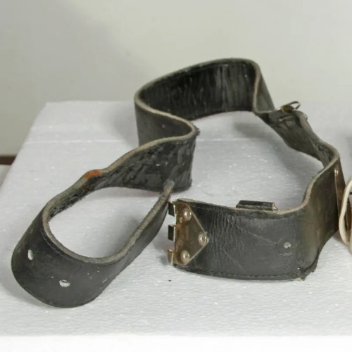 کمربند نظامی قدیمی بدون سگک با قیمت مناسب