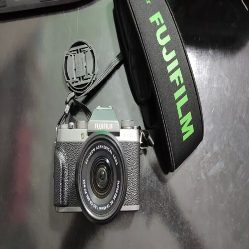 فروش دوربین فوجی فیلم X-T100 با لنز XC 15-45mm