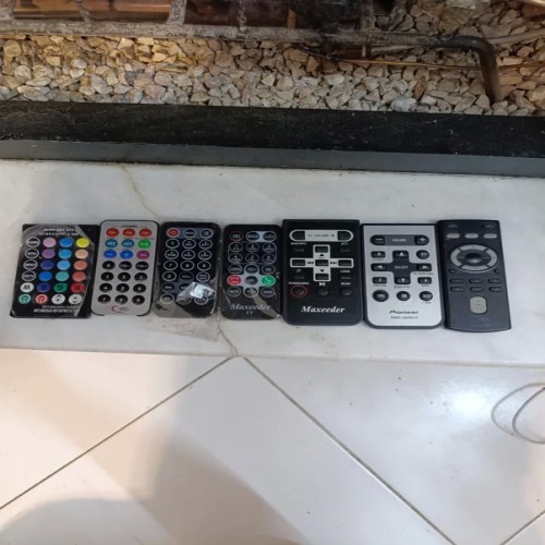 فروش 7عدد مدل های برند ریموت ضبط های مختلف