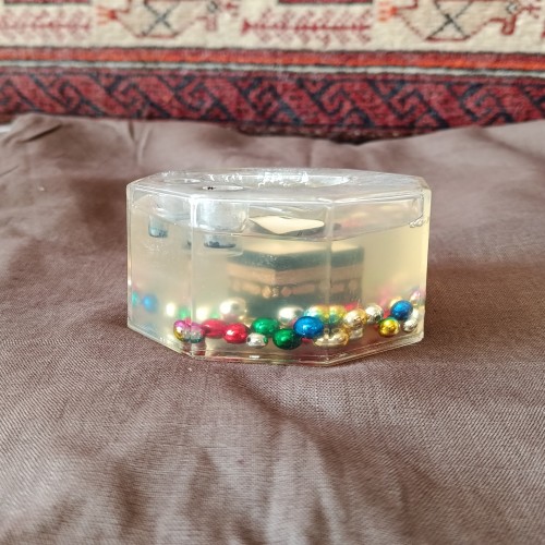 جا قلمی قدیمی زیبا کلکسیونی با گوی‌های متحرک