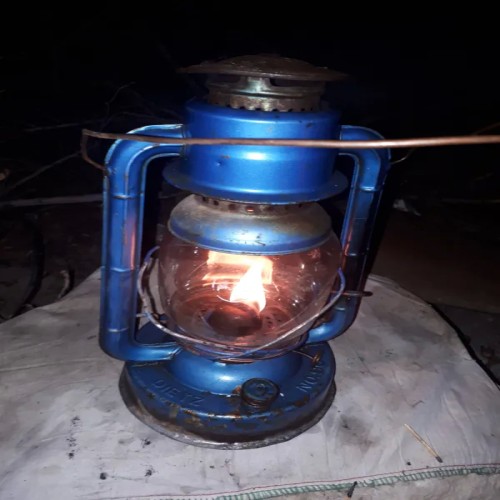 فروش فانوس نفتی قدیمی DIETZ با کیفیت عالی