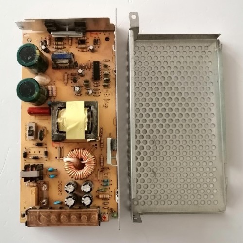 خرید آداپتور سوئیچینگ 12V 10A با بهترین قیمت