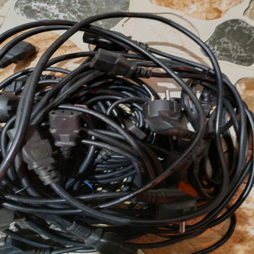 فروش کابل برق کیس کامپیوتر با قیمت مناسب و کیفیت عالی