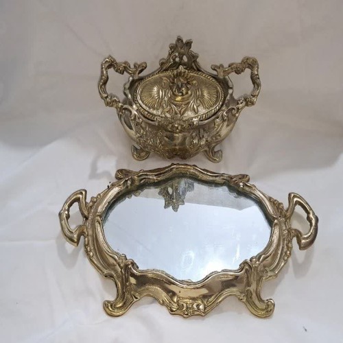 فروش ژاناردیه برنجی زیبا و خاص با بهترین قیمت