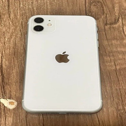 فروش آیفون 11 128 گیگ، کارتن سالم با باتری 82%