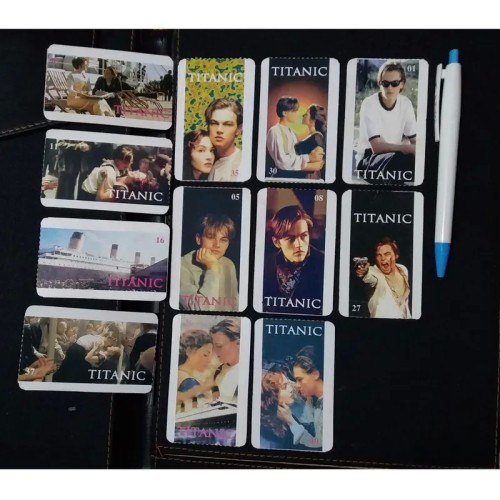 فروش 12 عکس آدامس کارتی تایتانیک سری کمیاب