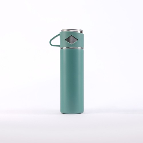 فلاسک لیوان دار سبز مدیسوری با ظرفیت 500ML
