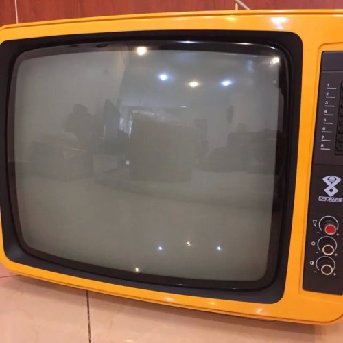 فروش تلویزیون قدیمی پارس ساخت دهه 60 اکبند و فابریک